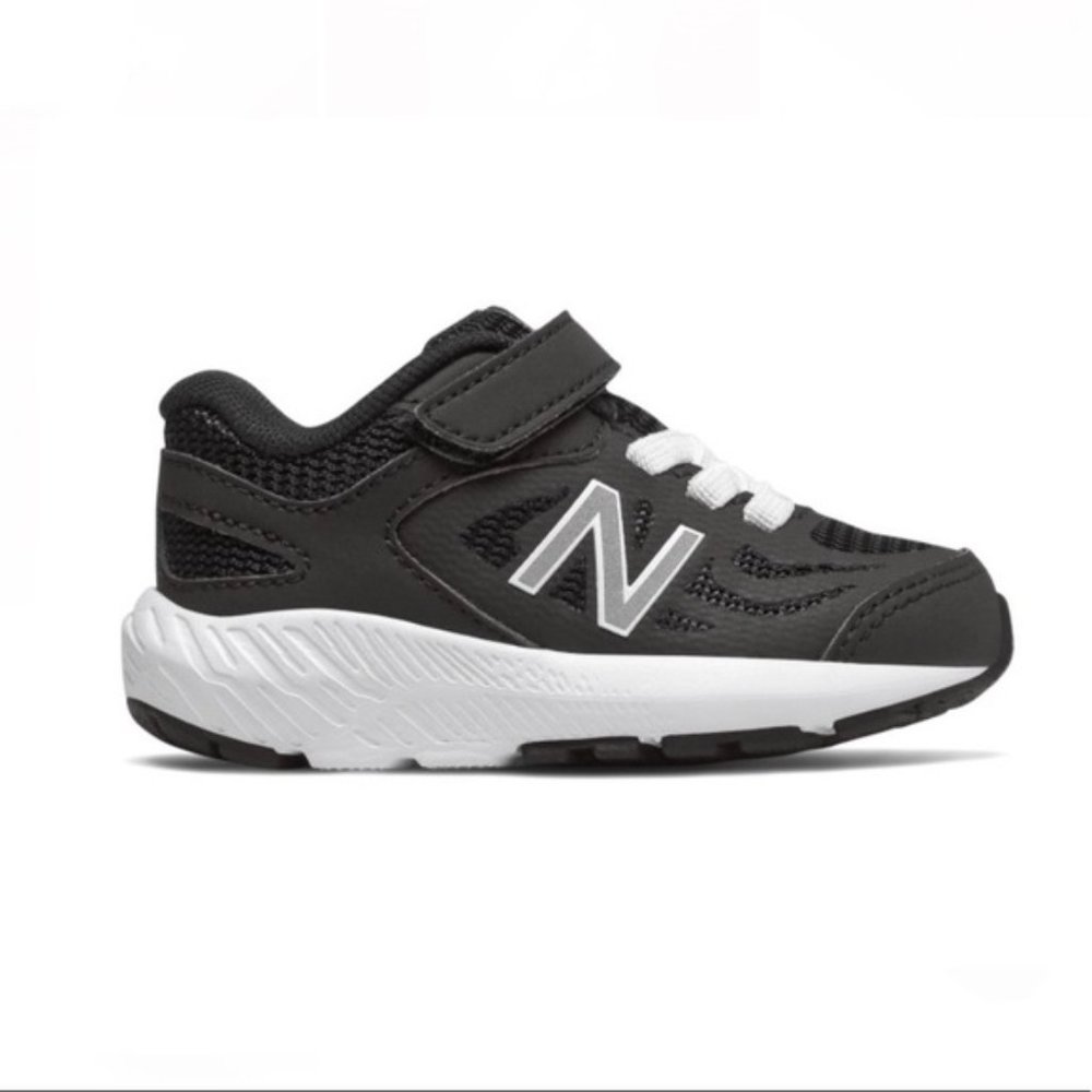 New Balance 519 Velcro Strap